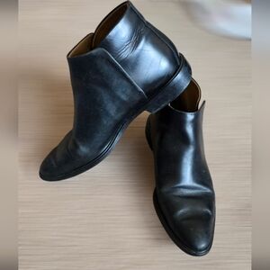 Everlane black slip on almond toe Ankle boots